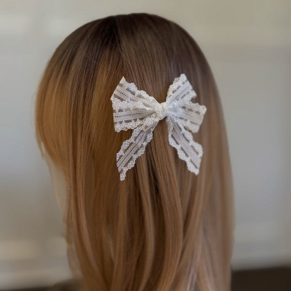 Ellison & Young | Lace & Grace Hair Clip Set (2-Piece Bow Clips)