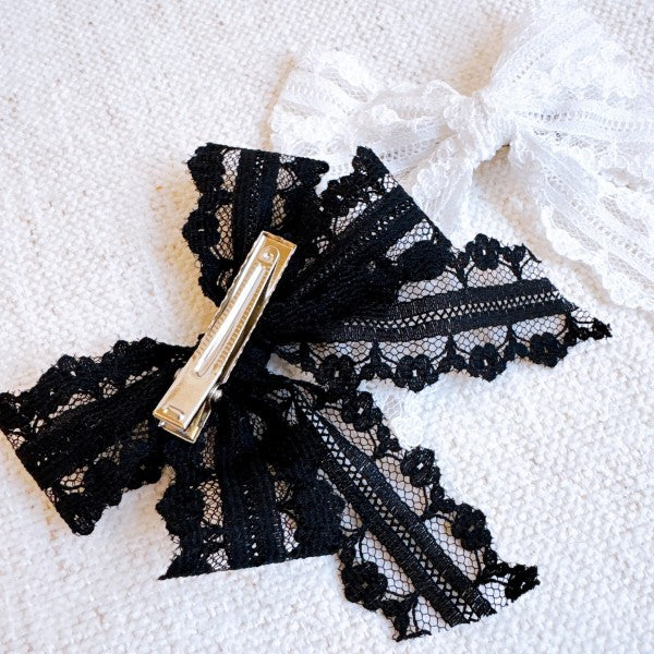 Ellison & Young | Lace & Grace Hair Clip Set (2-Piece Bow Clips)