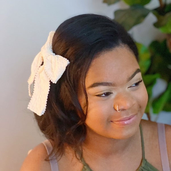Palace Pearl Embellished Bow Barrette – Elegant Textured Hair Clip