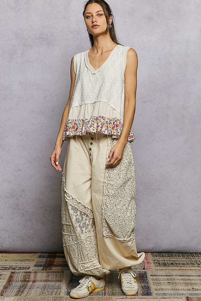 POL Floral Print V-Neck Textured Tank in Cream