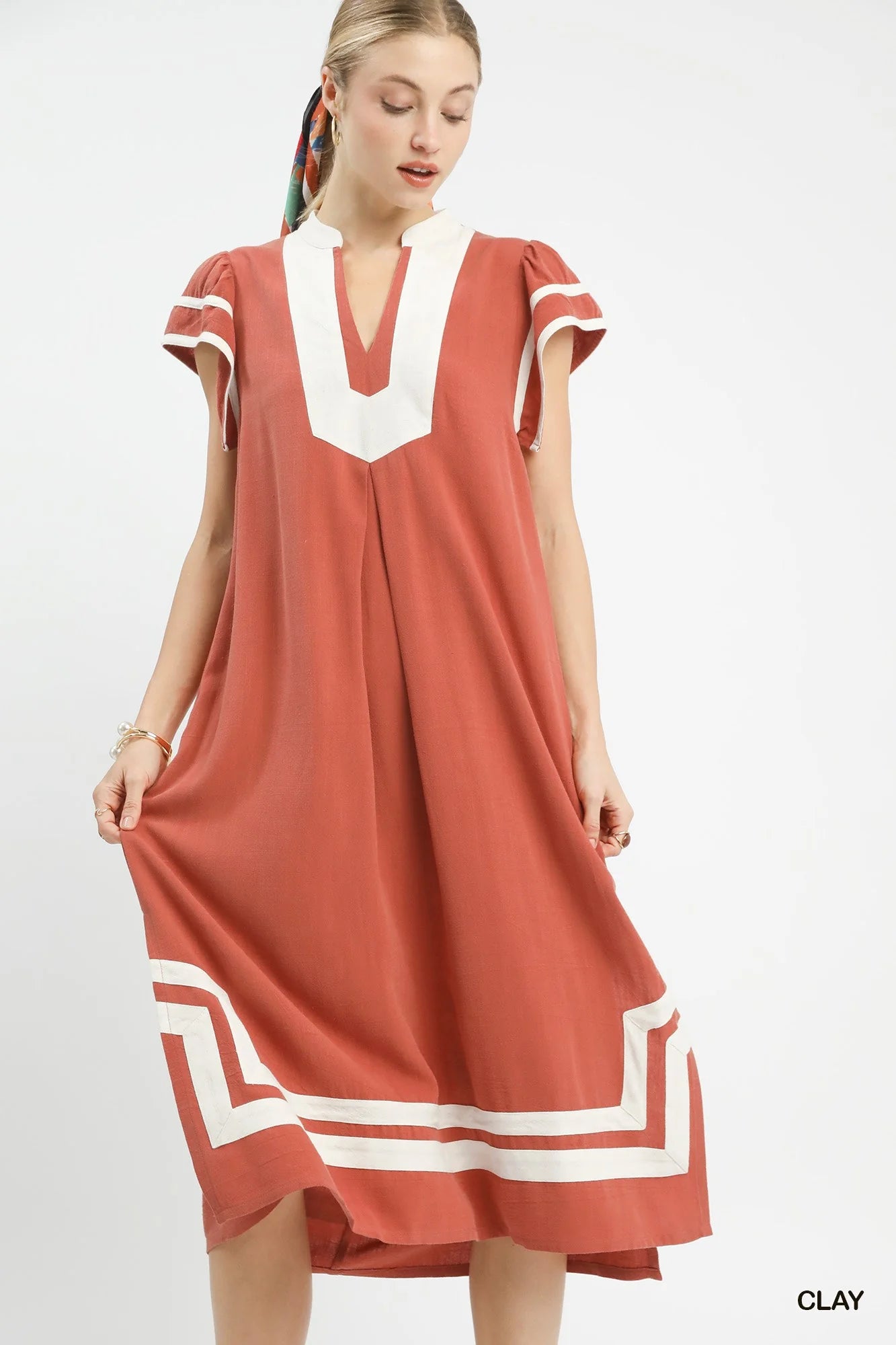 Umgee Linen Cotton Contrast Neckline Midi Dress in Clay