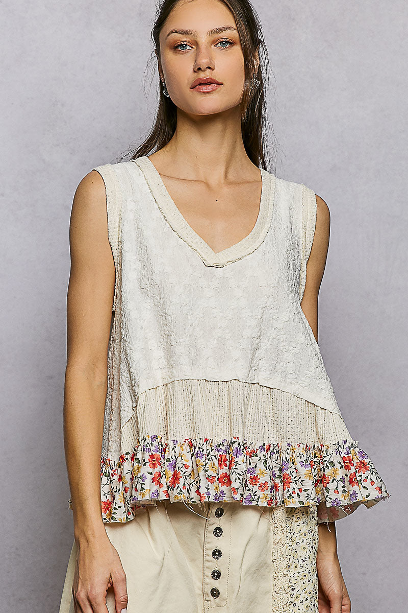POL Floral Print V-Neck Textured Tank in Cream